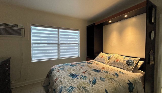 Paradise Studio in Hollywood Beach