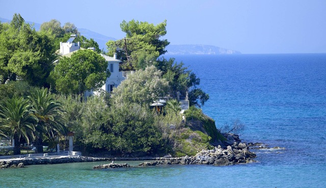 Paradisso Beach Villas
