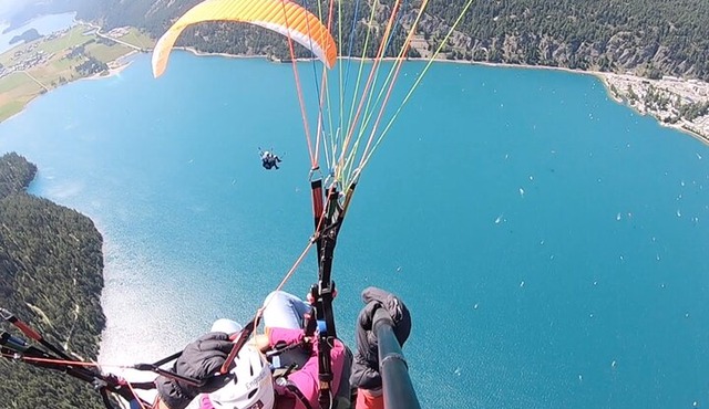 Paragliding Tandem Flights in Engadin