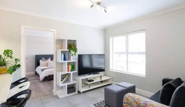 Paragon Devils Peak 3 Bed 2 Bath