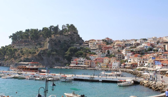 PARALIA Stoudios
