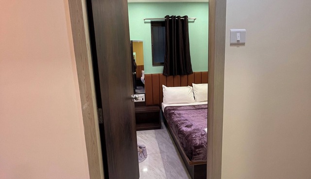 Parel Residency