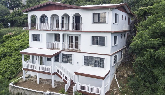 Parham Villa Unit 4