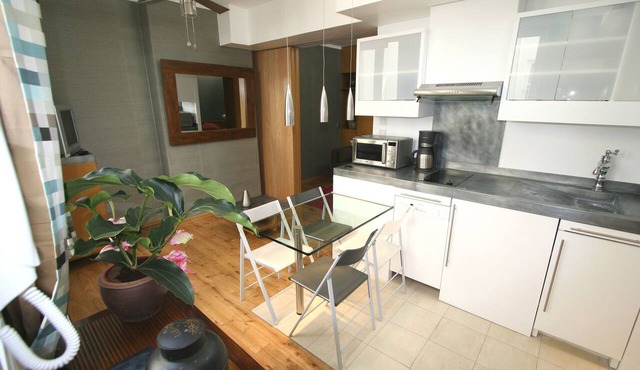 PARIS CENTRAL NOTRE DAME - Le Marais apartment near Pompidou Center & Notre Dame