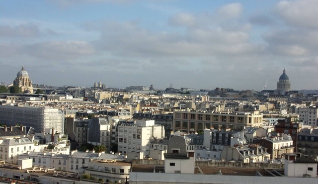 Paris,flat, swimming pool,panoramic view;near Latin quarter