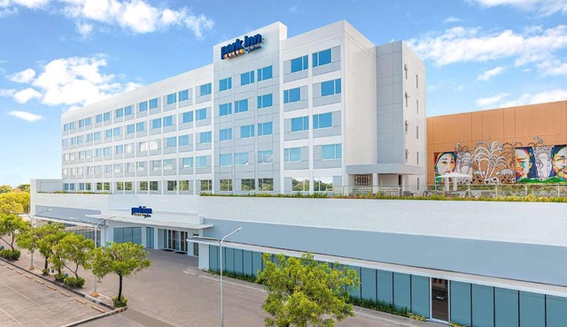 Park Inn By Radisson Bacolod