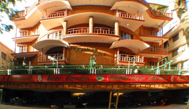 Parklane Hotel