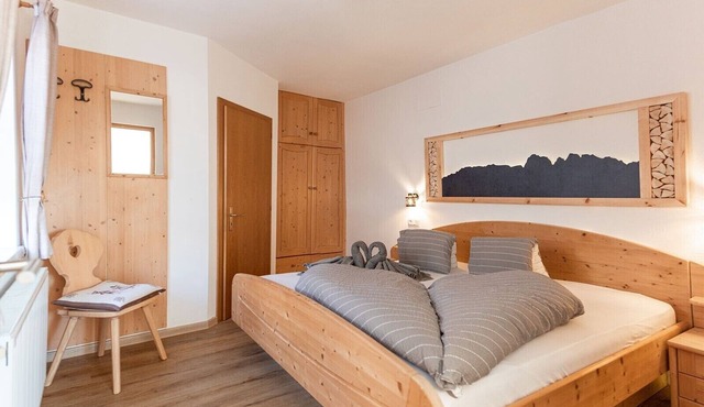 Parndlehof Room Engel with Mountain View, Shared Terrace and Wi-Fi