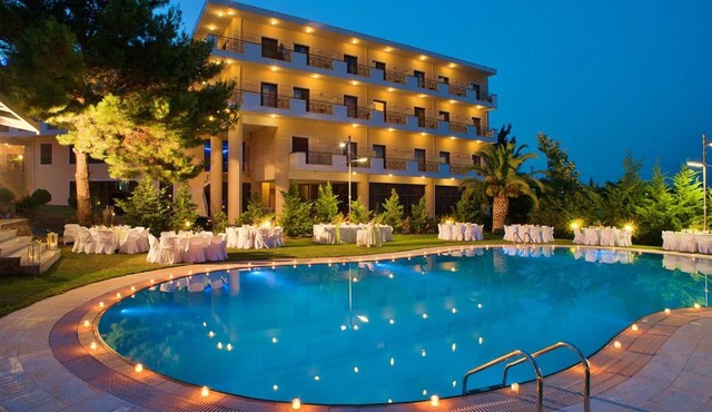 Parnis Palace