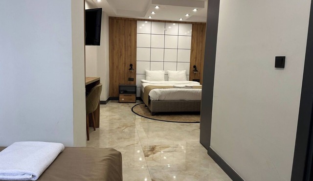 Pars Palas Hotel