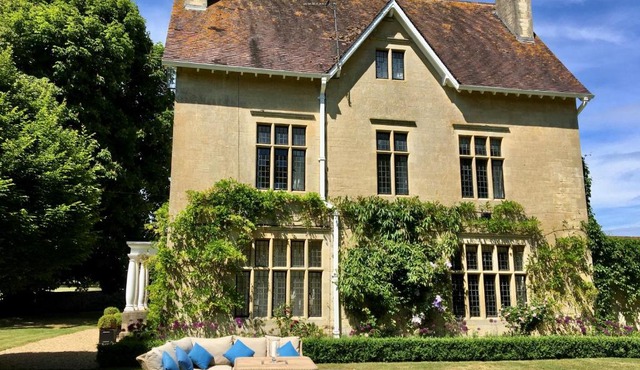 Parsonage House, Badminton