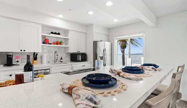 Partial ocean views, A/C, steps to tide pools