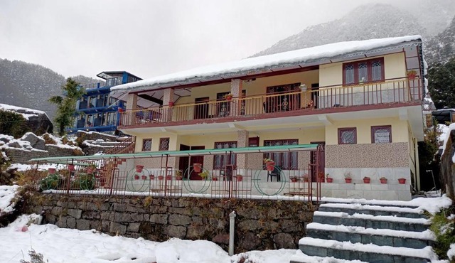 Parvati house Dharamkot (McLeod Ganj)