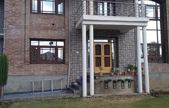 Parveen house