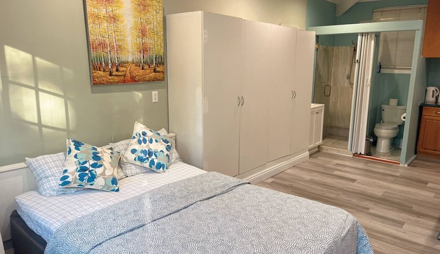 Pasadena Gated Studio 1 Free Parking