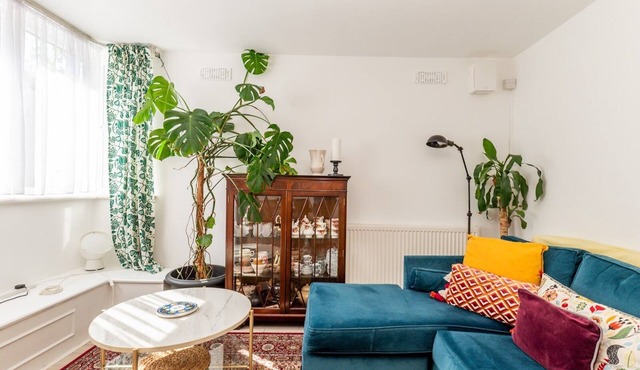 Pass the Keys | Charming, Tranquil 2 BR Kingston Escape, London