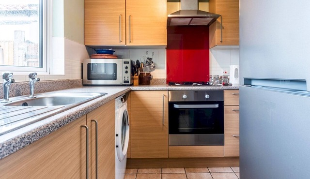 Pass the Keys | Comfortable 2bedroom home with free parking