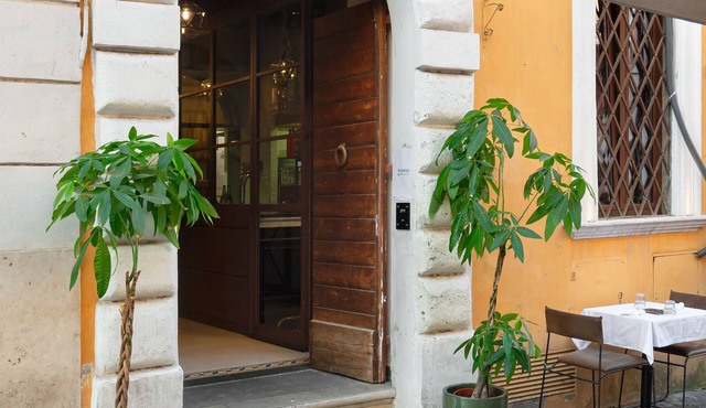 Passpartout Boutique Palace