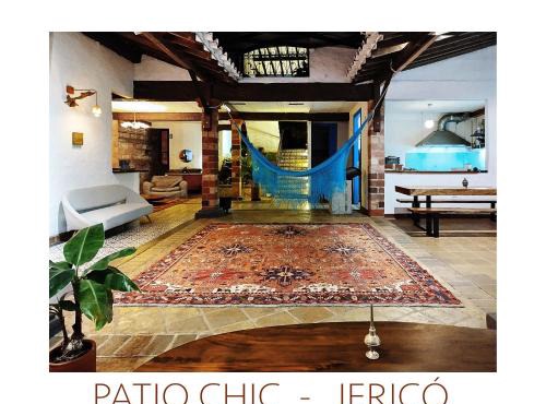 Patio Chic House