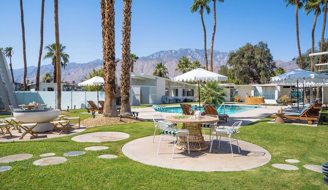 Patio, Pool, Firepit | Queen Studio at Monkey Tree