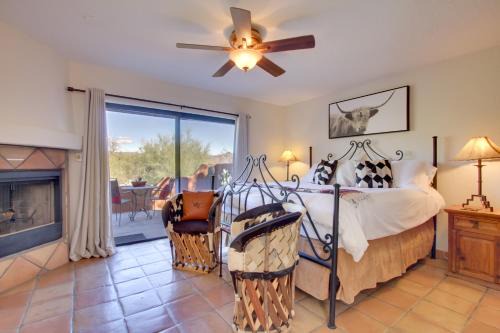 Patio w/Views: ‘El Encanto’ at Full Circle Ranch!
