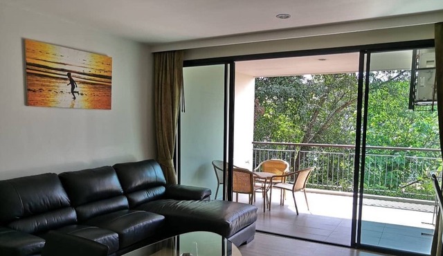 Patong Beach 2-room green view No. 1