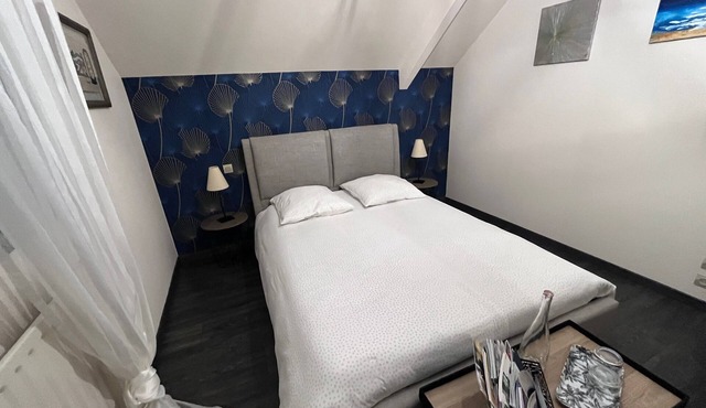 Pause Tranquille Room 2 with Shared Terrace, Garden & Wi-Fi