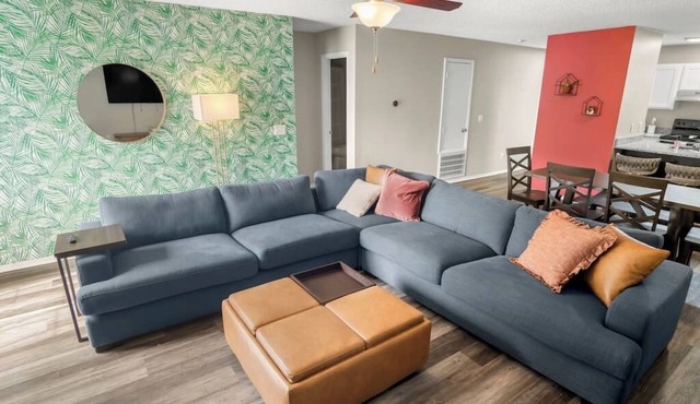 Paws & Relax: Fayetteville Family-Friendly Haven