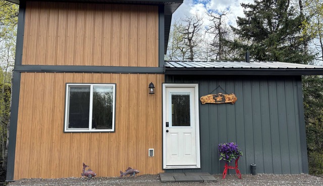 Payne Lake Wilderness Huts - Trout Creek
