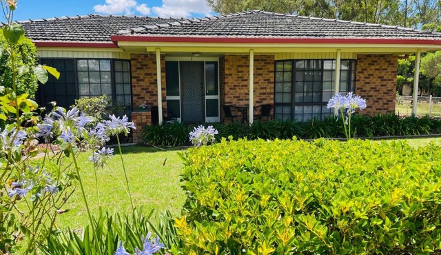 Peaceful 2 Bedroom Home