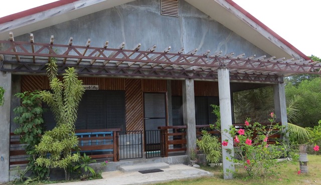 Peaceful 2BR Seaside Retreat in Santander, Cebu