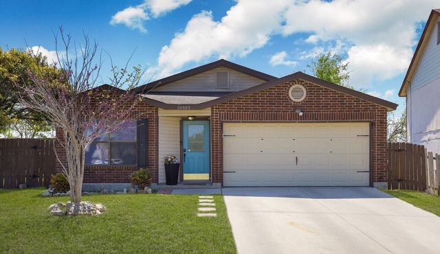 Peaceful 3bd 2 bath home near Sea World & BMT Approved Area