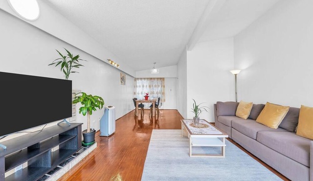 Peaceful and Comfy Suite Urban Haven Retreat