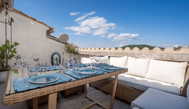 Peaceful apartment near Saint-Tropez