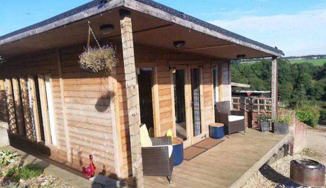 Peaceful Cabin in Skegby -Sleeps2- Fire Pit