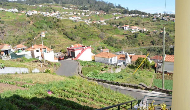 Peaceful Calheta Getaway with Sea & Mountain Views - Orchid House