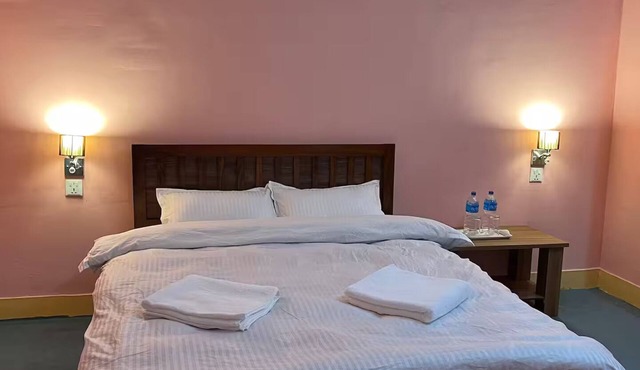 Peaceful, Charming- bedroom bed & breakfast in lovely Dhulikhel #6