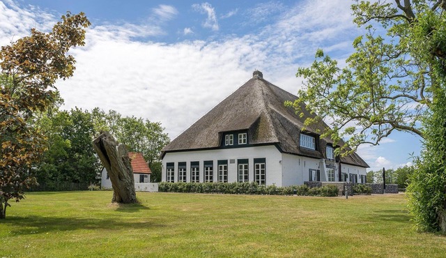 Peaceful Farmstay with Terrace
