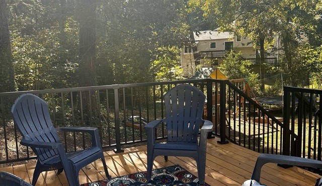 Peaceful family friendly 2-Bedroom basement in Marietta with private entrance