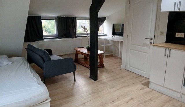 Peaceful flat in a semi-rural area, a stone's throw from the "Atomium".