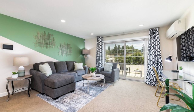 Peaceful & Gated 2 King Bd 2 Bth, 1 Gig WiFi near CLU, FSAC & Proactive Sports