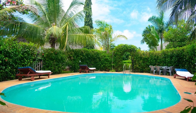 Peaceful Hideaway Cottage Pool/Barbecue/Aircon