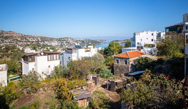 Peaceful Home with Amazing View in Gokturkbuku