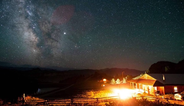 Peaceful Logan Mountain Cabin close to Yellowstone