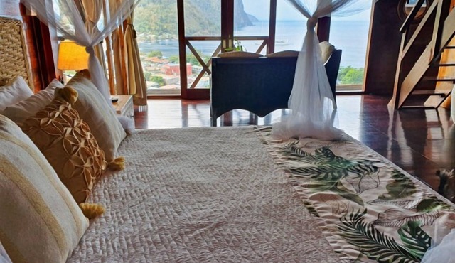 Peaceful Oasis | Soothing Spa & Hearty Breakfast