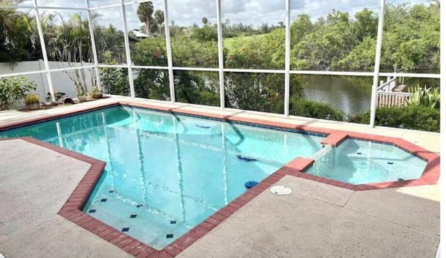 Peaceful Pool Home 10PPL - Pool