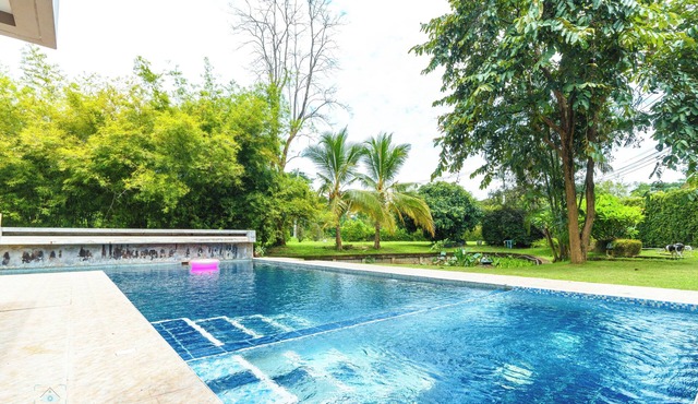 Peaceful Resort-Style pool villa in Doi Saket, Chiang Mai