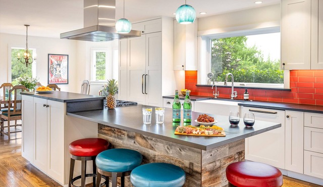 Peaceful Retreat with Outdoor Oasis — 10-min to Downtown