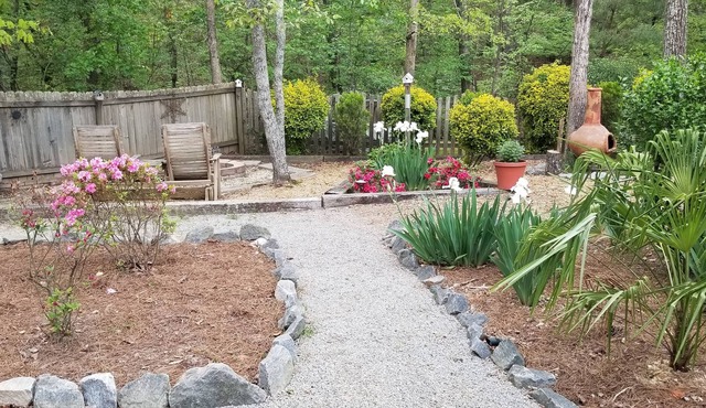 Peaceful, spacious, private getaway for ALL seasons!