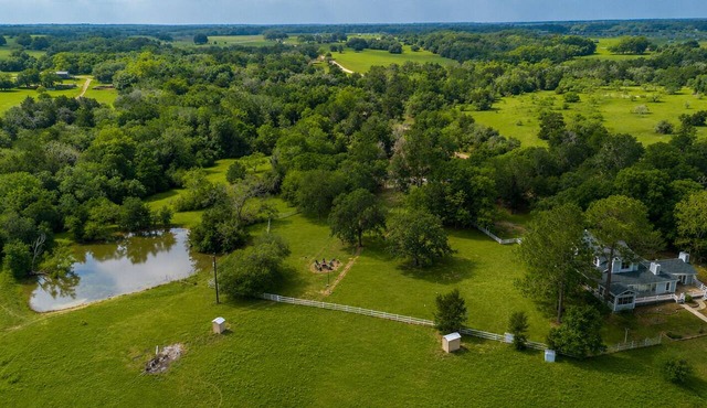Peaceful Texas Ranch Retreat, Private Country Escape